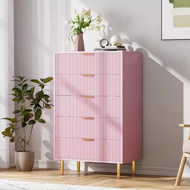 Cassettiera moderna in legno con maniglie dorate, mobile alto per un'organizzazione efficiente, cassettiera organizer per camera da letto, soggiorno