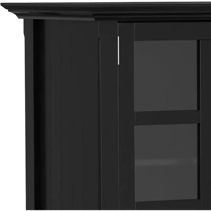 Armadio portaoggetti in legno HomeStock 34 in H e 62 in.W con 3 ante e 3 ripiani