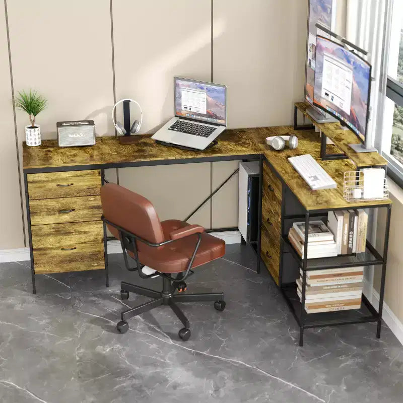 Scrivania da ufficio a L industriale Okak 114IN, scrivania per computer con 6 cassetti, 3 ripiani e supporti per monitor mobili, scrivania per casa, ufficio, marrone