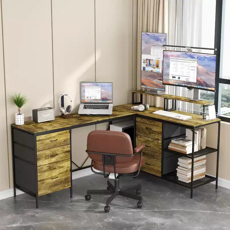 Scrivania da ufficio a L industriale Okak 114IN, scrivania per computer con 6 cassetti, 3 ripiani e supporti per monitor mobili, scrivania per casa, ufficio, marrone