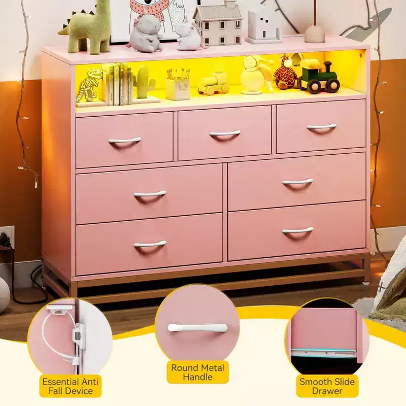 Comò da Camera a 7 Cassetti con Supporto TV, Comò Stile Fattoria con Stazione di Ricarica e Luci LED, Cassettiera in Legno a 7 Cassetti Larga 120 cm, Moderno