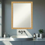 Specchio da parete per bagno Amanti Art Lila, con cornice in legno smussata da mezzo pollice