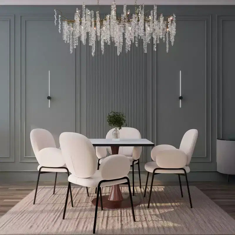 Tavolo da pranzo quadrato LeisureMod Bristol 27 con piano in MDF bianco marmorizzato e base a piedistallo in acciaio per cucine e sale da pranzo moderne