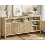 GustoWave 65.8 in Credenza Buffet con Ante Scanalate, Mobile Contenitore Moderno da Cucina con Ante Scanalate, Elegante Texture del Legno