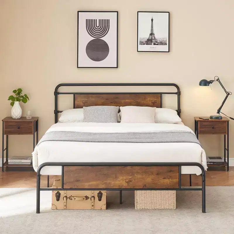Telaio letto king-size con testiera, base letto in metallo di alta qualità con doghe in acciaio, funzionamento silenzioso, facile montaggio, non richiede rete a molle.