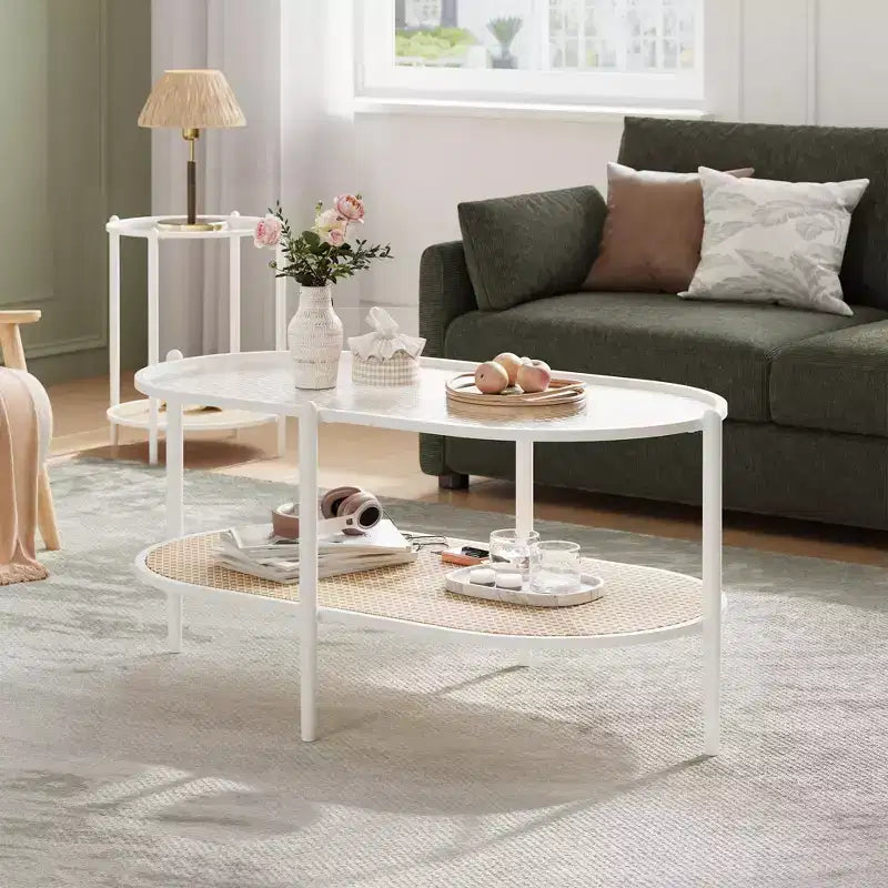 Tavolino da Caffè COZONY, Tavolino Laterale Ovale con Piano in Vetro Effetto Onde, Ripiano Portaoggetti in Rattan, Struttura in Metallo a 2 Livelli, Tavolino da Divano Stile Rustico per Soggiorno Spazi Piccoli
