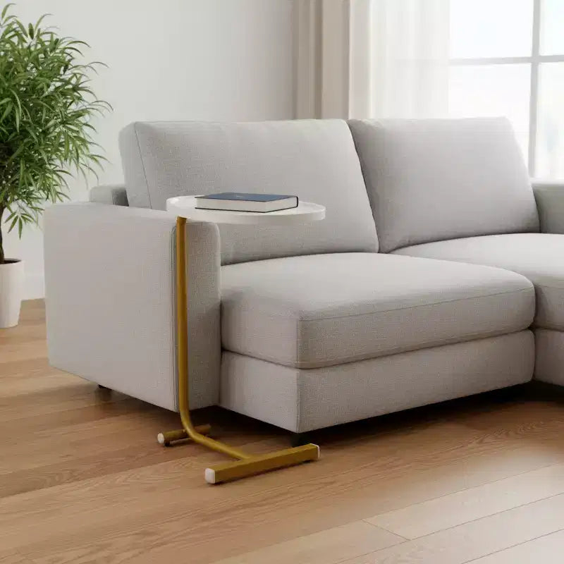 HomeRoots Set di due tavolini ovali in simil marmo e metallo bianco e oro