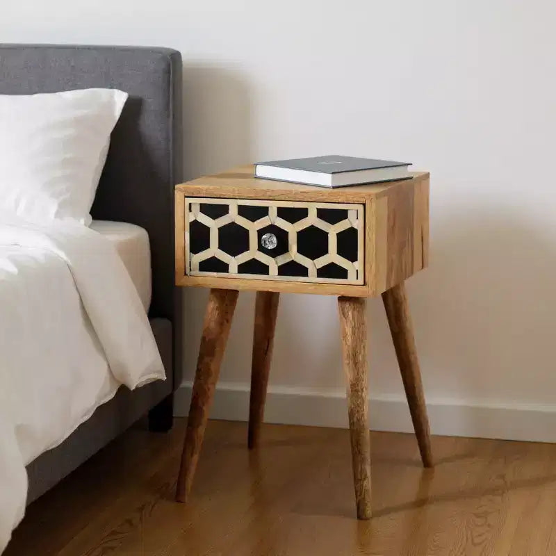 HomeRoots Comodino con Un Cassetto in Legno Massello Geometrico con Intarsi in Osso Nero, Bianco e Marrone 20