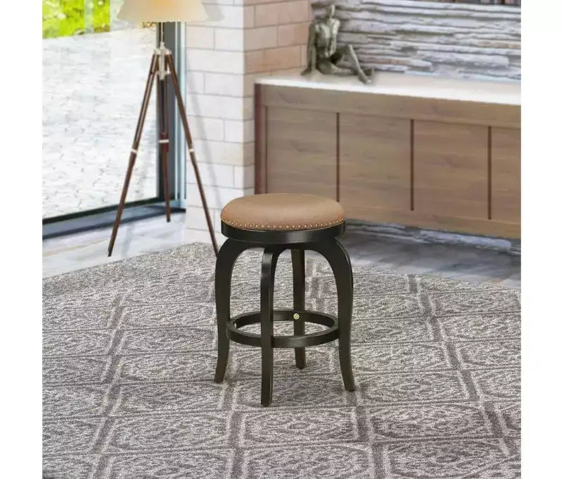 HomeStock Sgabello da bancone senza schienale da 61 cm di altezza, finitura marrone, in legno, a forma rotonda, con rivestimento in similpelle