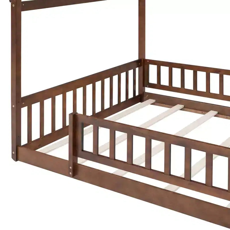 Struttura letto in legno per materasso singolo/una piazza e mezza, lettino a forma di casetta con recinzione per bambini/e, ragazzi/e