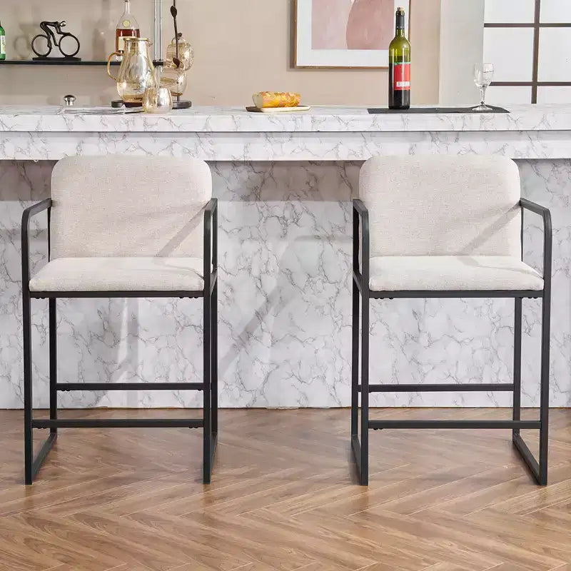 Okak 24Sgabelli da bar moderni imbottiti altezza bancone set da 2, sgabelli da bancone minimalisti con braccioli, struttura in metallo e sedile imbottito per cucina