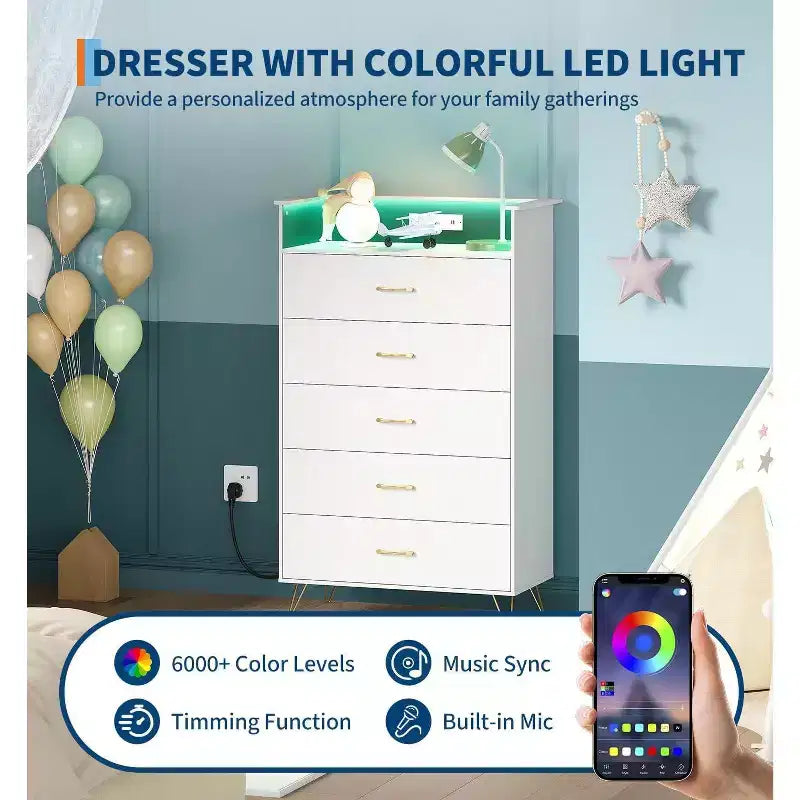 Comò alto moderno a 5 cassetti per camera da letto, cassettiera in legno con guide a chiusura silenziosa, organizer da ingresso bianco resistente all'acqua