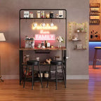Isola da Cucina Industriale da 42 pollici con Presa Elettrica e 2 Sgabelli da Bar, Set da Pranzo da 3 Pezzi con Ripiani, Porta Microonde e 5 Ganci per Coffee Bar