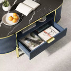 Tavolino da caffè ovale moderno scanalato da 48 pollici, piano in finto marmo e base curva in metallo dorato, tavolino centrale da soggiorno con cassetto e contenitore