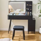 Moderna toeletta angolare con specchio illuminato, 4 cassetti, mobile laterale, sgabello abbinato e ripiani aperti per la camera da letto