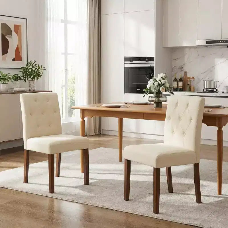 Set di 2 sedie da pranzo imbottite - Sedie da cucina moderne con bottoni trapuntati, gambe in legno e sedili imbottiti (misura standard)