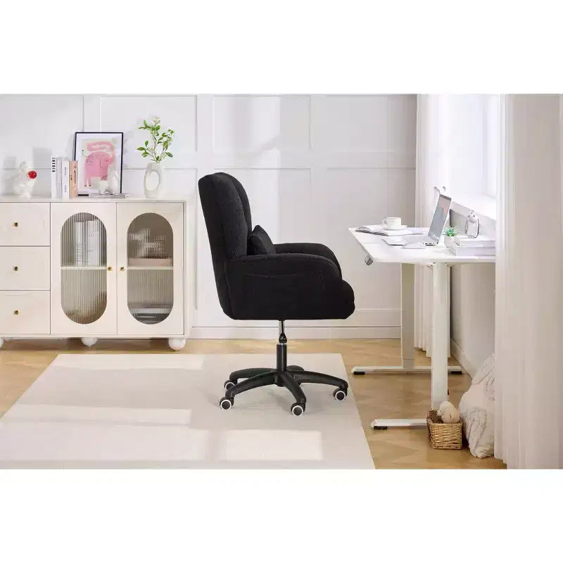 Sedia da ufficio Teddy Swivel, poltrona girevole con altezza regolabile, ruote per studio, camera da letto - ModernLuxe