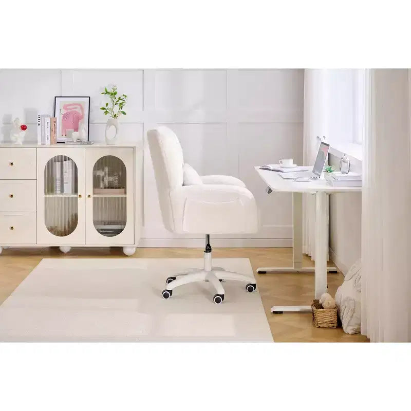 Sedia da ufficio Teddy Swivel, poltrona girevole con altezza regolabile, ruote per studio, camera da letto - ModernLuxe