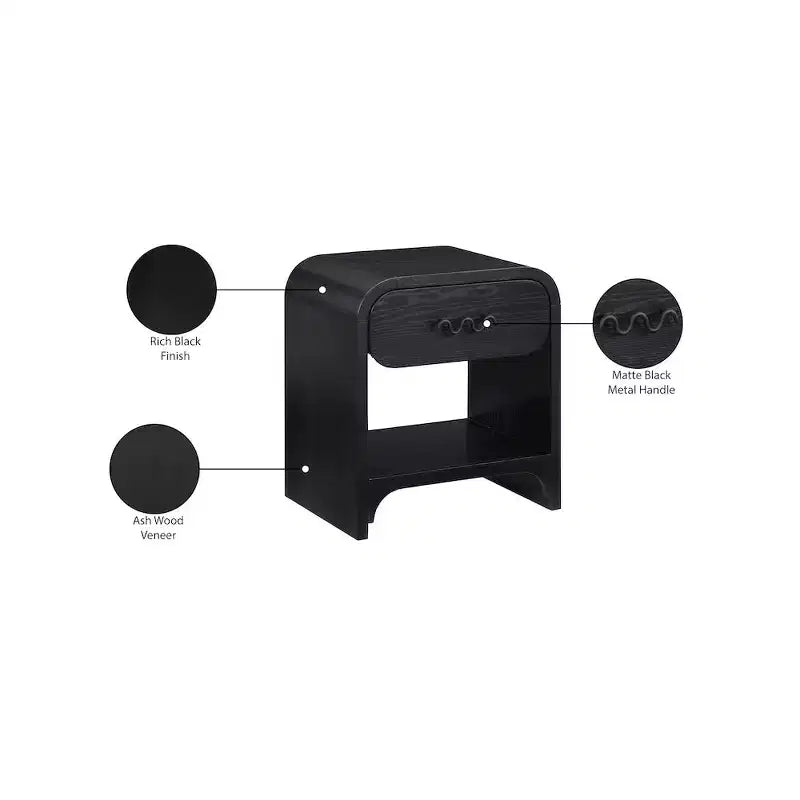 Meridian Furniture Hayes comodino/tavolino nero