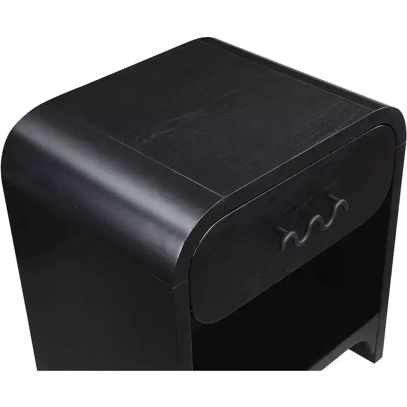 Meridian Furniture Hayes comodino/tavolino nero