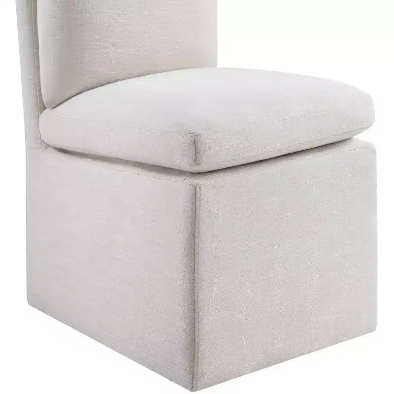 Meridian Furniture Nelori Sedia da pranzo in tessuto testurizzato ad alte prestazioni, set da 2