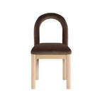 Sedia da pranzo Meridian Furniture Conrad in velluto marrone