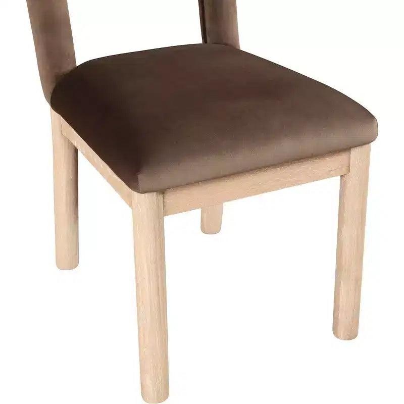 Sedia da pranzo Meridian Furniture Conrad in velluto marrone