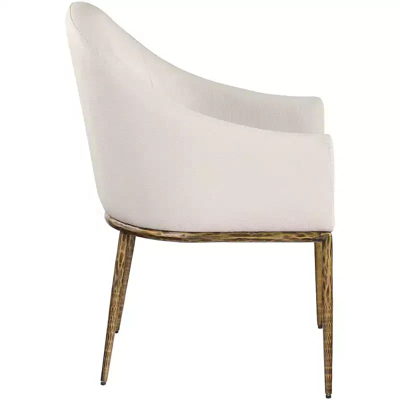 Sedia da pranzo imbottita Meridian Furniture Ferro, in tessuto a prestazioni elevate testurizzato color lino beige, con braccioli