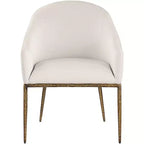 Sedia da pranzo imbottita Meridian Furniture Ferro, in tessuto a prestazioni elevate testurizzato color lino beige, con braccioli