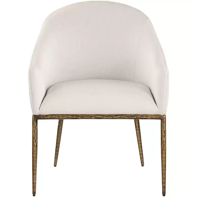 Sedia da pranzo imbottita Meridian Furniture Ferro, in tessuto a prestazioni elevate testurizzato color lino beige, con braccioli