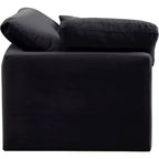 Meridian Furniture Poltrona angolare in velluto Indulge