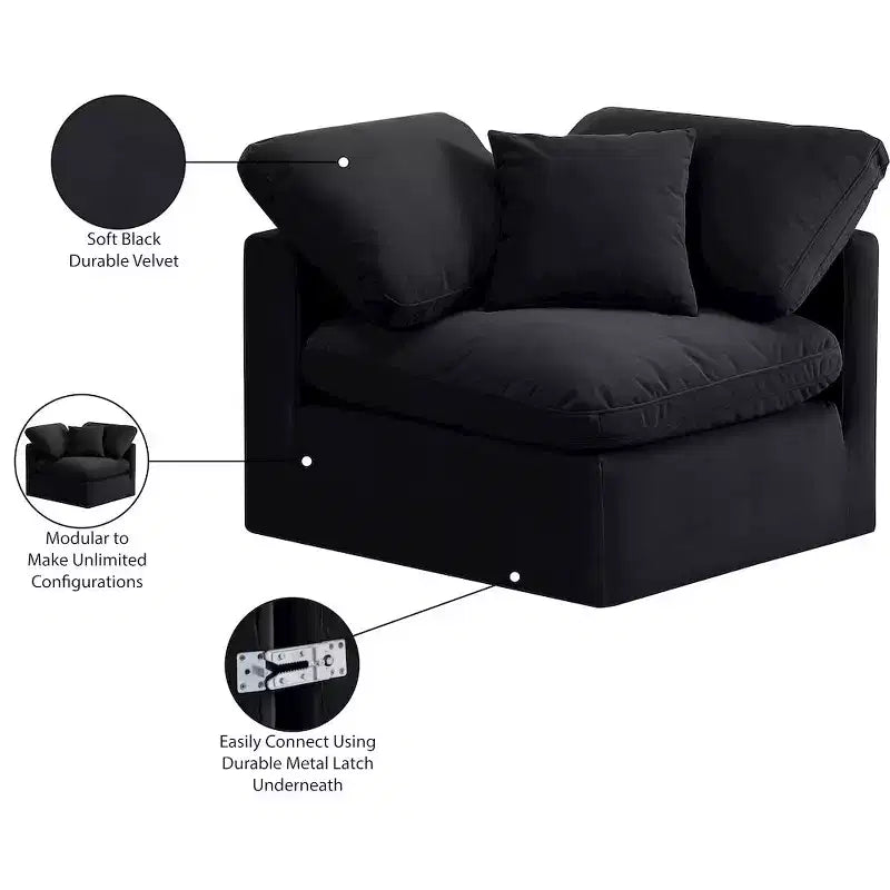 Meridian Furniture Poltrona angolare in velluto Indulge
