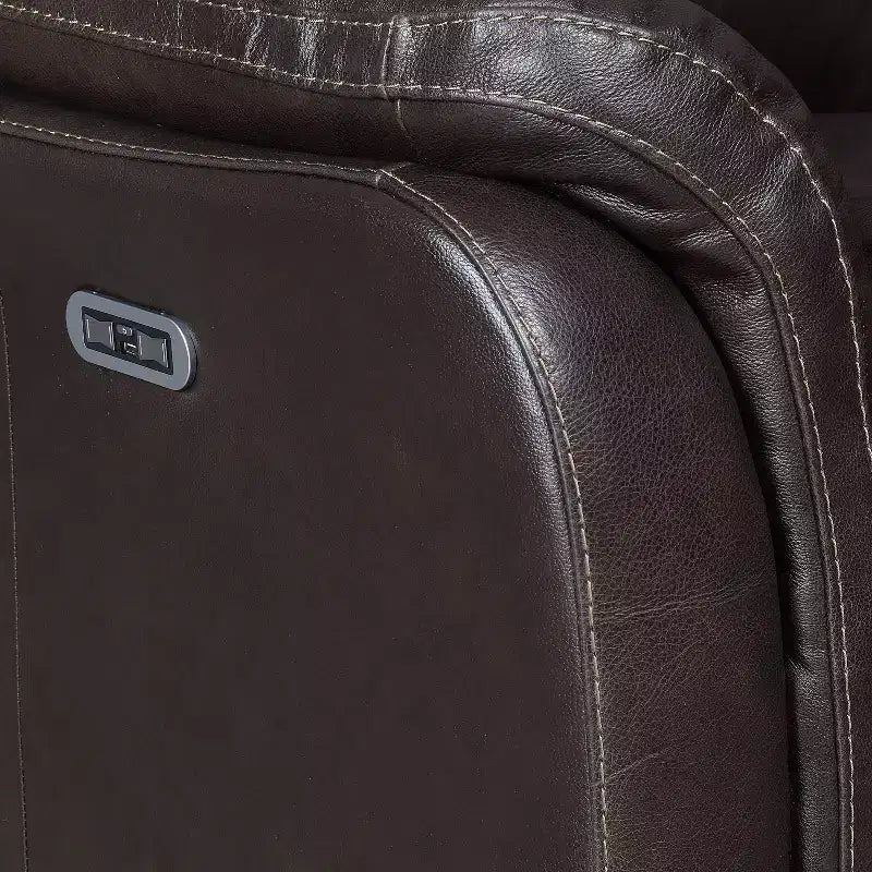 Divanetto Fortuna Power Recliner Console - Steve Silver Co. : Porta USB, Vano portaoggetti centrale
