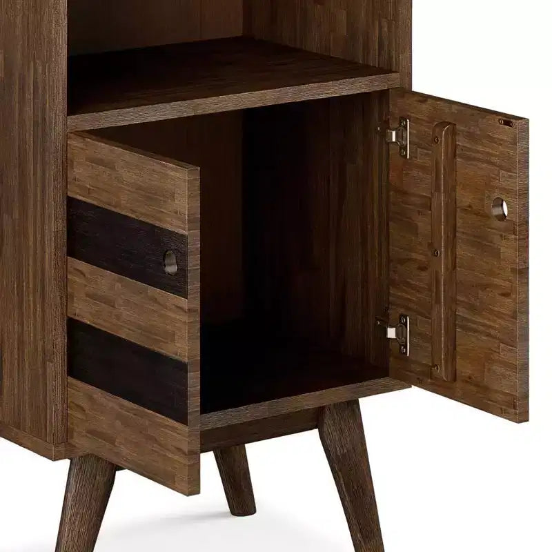 Libreria Wright da 70" con Vano Contenitore Marrone Naturale Rustico Invecchiato-WyndenHall: Metà Secolo, 2 Ante, 4 Ripiani