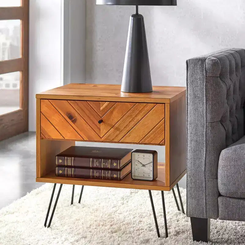 Tavolino da divano Lifestorey Alexandria a 1 cassetto color rovere: Tavolino con impiallacciatura in acacia e scomparto portaoggetti