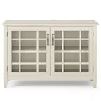 Mobile Basso Contenitore Hampshire Bianco Antico - WyndenHall: Stile Tradizionale, Ripiani Regolabili, Ante in Vetro