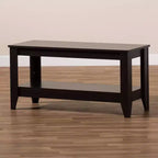 Tavolino da caffè Elada in legno Wenge marrone scuro - Baxton Studio: ripiano inferiore, eleganti gambe affusolate, design moderno