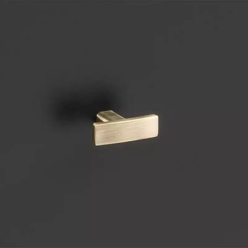 Comò moderno di metà secolo Milo a 7 cassetti - Prepac