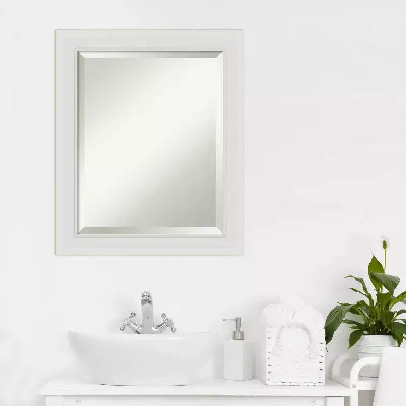 Specchio da Parete per Bagno con Cornice Flair Bianco Morbido - Amanti Art