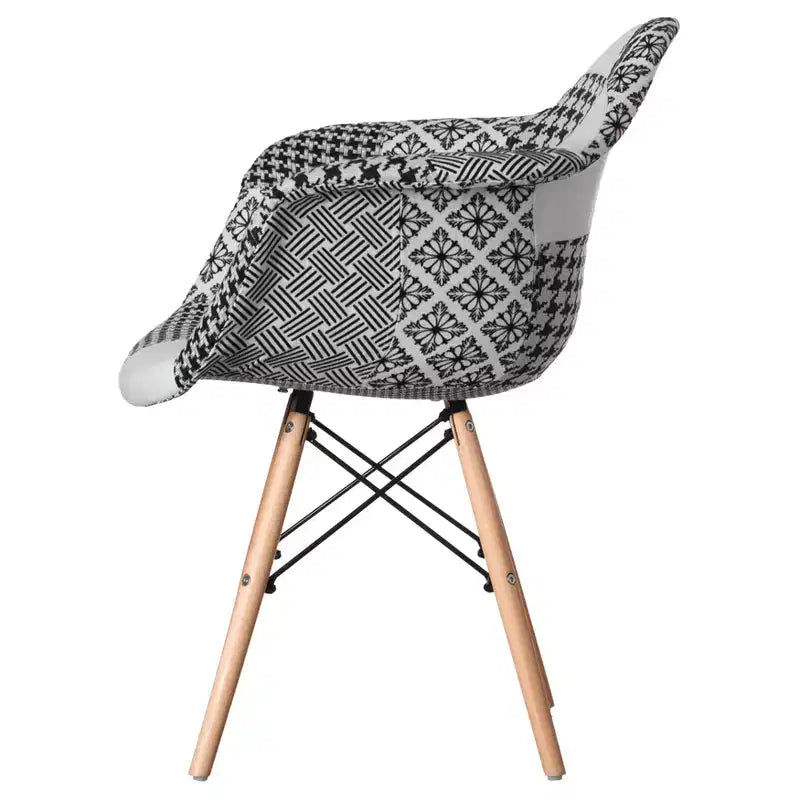 Poltrona Fabulaxe in Stile Mid-Century Moderno con Rivestimento in Tessuto e Gambe in Legno di Faggio