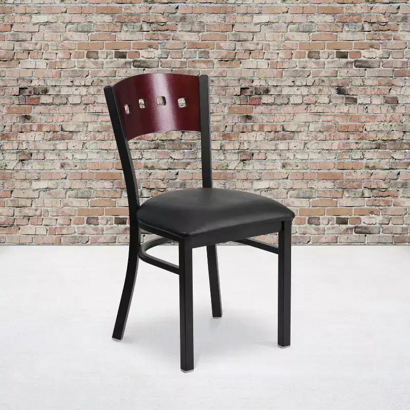 Flash Furniture Confezione da 4 sedie da ristorante in metallo nere Hercules Series con schienale a 4 quadrati decorative