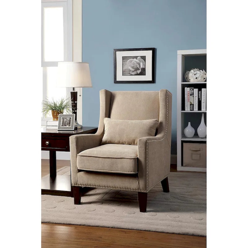 Poltrona moderna con schienale alto, rivestimento in flanella, borchie decorative e gambe color espresso – Grigia o Avorio