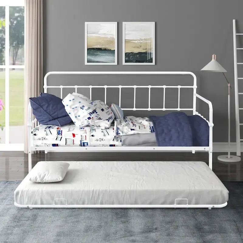 Divano letto con struttura in metallo e letto estraibile