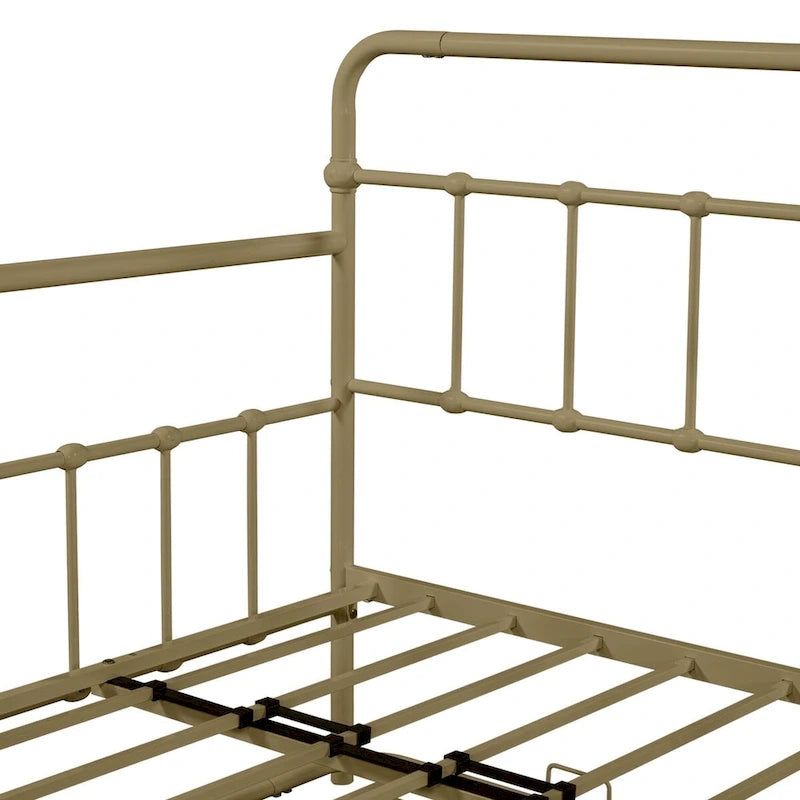 Divano letto con struttura in metallo e letto estraibile