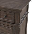 Cassettiera Saddle Brown a 8 cassetti con rivestimento in cedro, cassetti superiori foderati in feltro e ferramenta anticata
