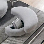 Poltrona moderna girevole a botte a due posti con 4 cuscini e pouf contenitore